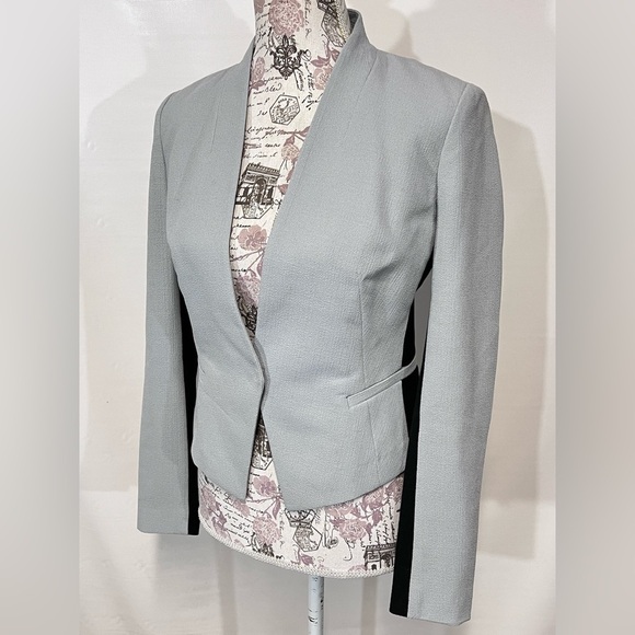 RACHEL‎ ROY Gray and black crop blazer size 4 - Picture 2 of 12